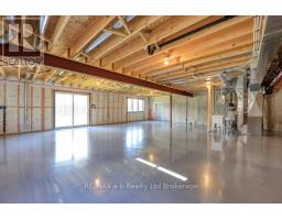 129 LOSSING DRIVE - 26