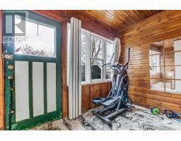 116 EAST PARK DRIVE - 18