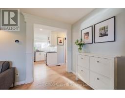 1012A VANIER AVENUE - 16