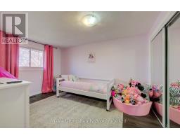 1012A VANIER AVENUE - 24