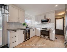 1012A VANIER AVENUE - 7