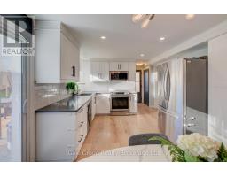 1012A VANIER AVENUE - 9