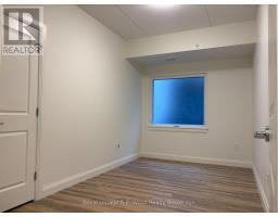 311 - 8 CENTRE STREET - 13