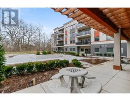 311 - 8 CENTRE STREET - 31