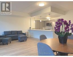 311 - 8 CENTRE STREET - 4