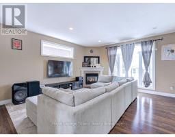 761 GLENWOOD ROAD N - 11