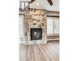 675 ELIZABETH STREET - 20