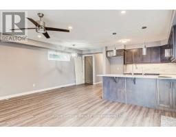 675 ELIZABETH STREET - 21