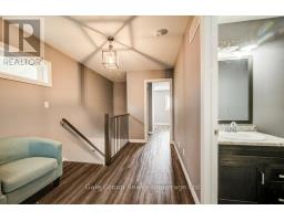 675 ELIZABETH STREET - 23