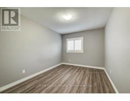 675 ELIZABETH STREET - 34