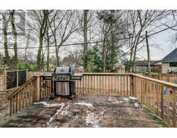 675 ELIZABETH STREET - 38