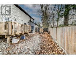 675 ELIZABETH STREET - 41