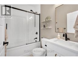 602 - 361 QUARTER TOWN LINE - 32