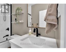 602 - 361 QUARTER TOWN LINE - 33