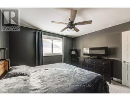 33 PRINCESS PARK ROAD - 14