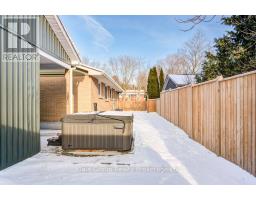 33 PRINCESS PARK ROAD - 41