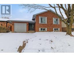 218 DIEFENBAKER DRIVE - 2