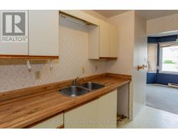 6 - 1135 NELLIS STREET - 2