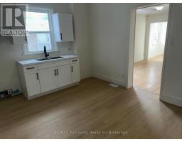 358 GLEBE STREET E - 11