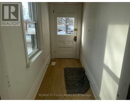 358 GLEBE STREET E - 16