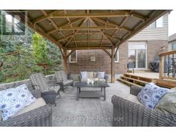 2 BROOKFIELD COURT - 44