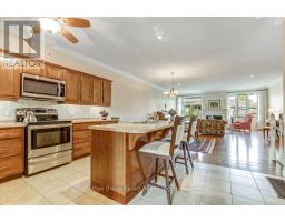 52 - 578 SPITFIRE STREET - 5