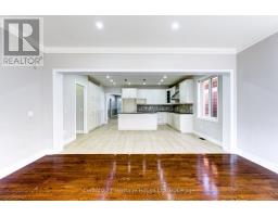 504 BALDWIN CRESCENT - 25