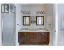 504 BALDWIN CRESCENT - 34