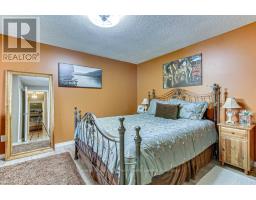 15 - 1 LAMER S COURT - 14