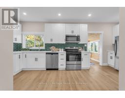 209 VICTORIA STREET - 6