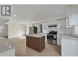 241 CHARLES STREET W - 10