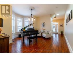 18 MAIN STREET E - 21