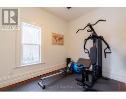 18 MAIN STREET E - 38