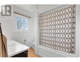 285687 AIRPORT ROAD - 21