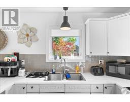 71 NORTH STREET W - 16