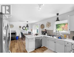 71 NORTH STREET W - 17