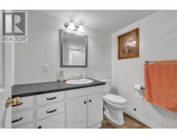 156 VICTORIA STREET N - 14