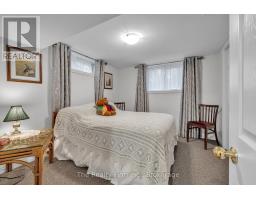 156 VICTORIA STREET N - 22