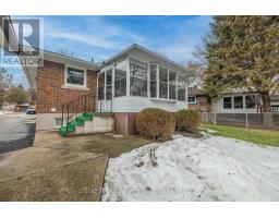 156 VICTORIA STREET N - 27