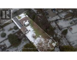 156 VICTORIA STREET N - 35