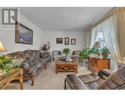 156 VICTORIA STREET N - 9