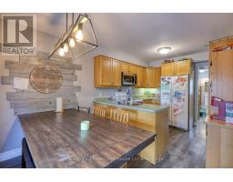 60 CANROBERT STREET - 11