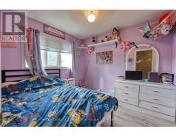 60 CANROBERT STREET - 21