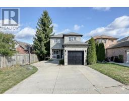 60 CANROBERT STREET - 3