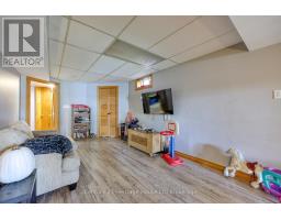 60 CANROBERT STREET - 30