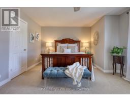 1 RIVERVIEW ROAD - 33