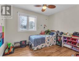 37 CHATHAM STREET - 12