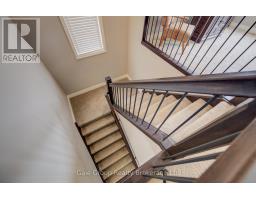 117 JUNO CRESCENT - 14