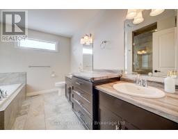 117 JUNO CRESCENT - 19