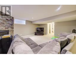 117 JUNO CRESCENT - 24